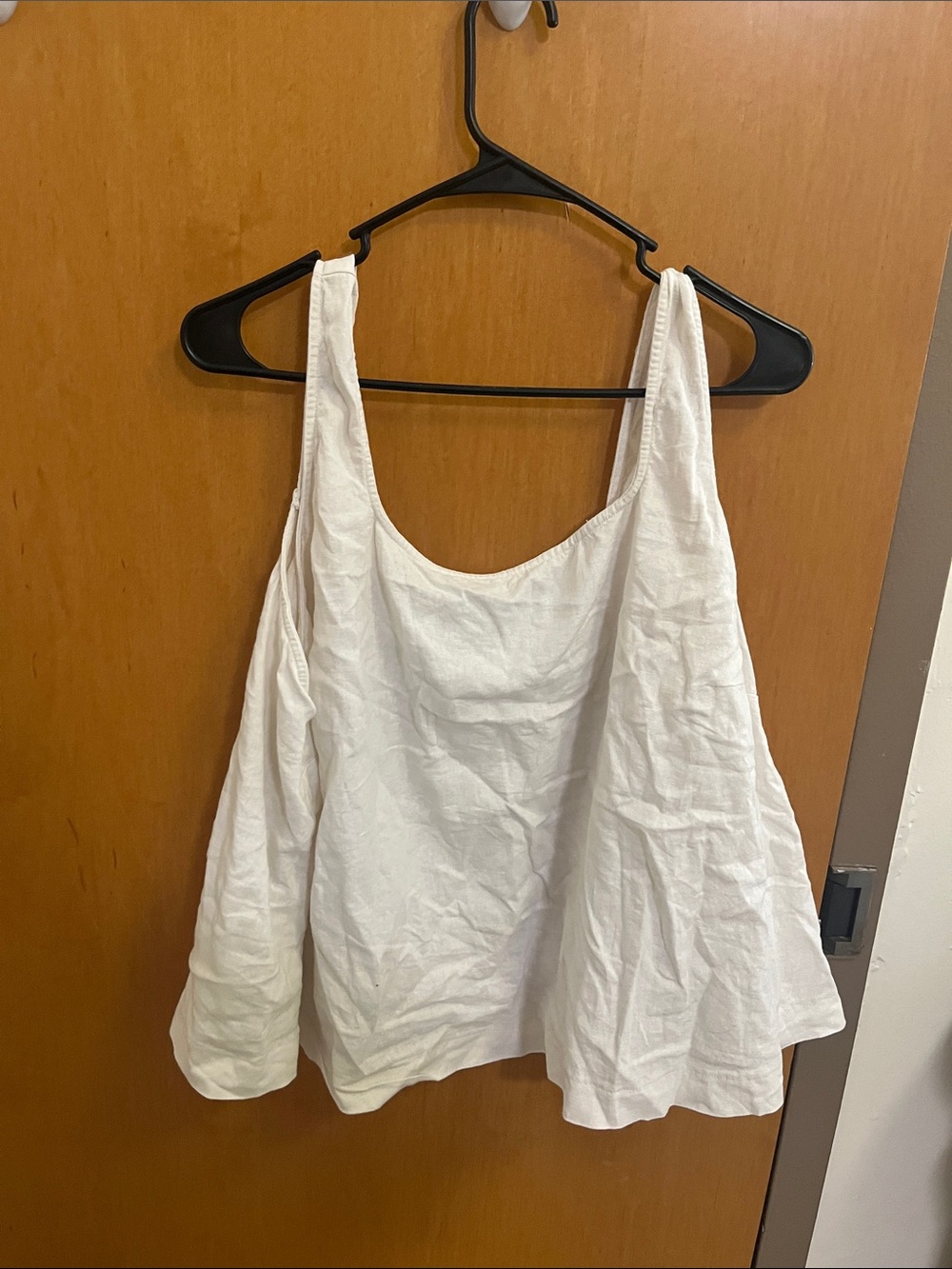 Ava & Viv White Scoop Neck Linen-Blend Tank